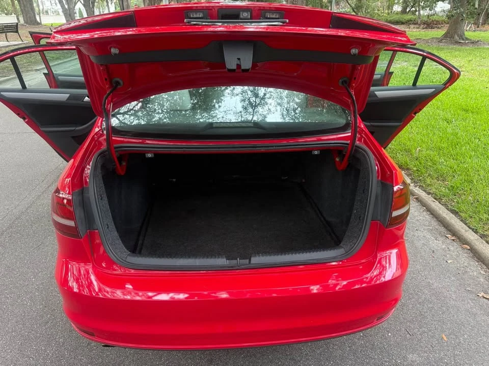 2016 Volkswagen A6 Jetta - Image 18 of 20