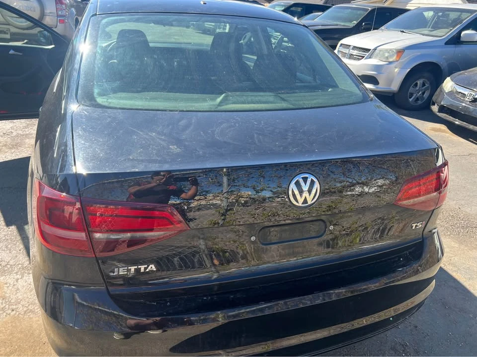 2016 Volkswagen A6 Jetta - Image 15 of 20