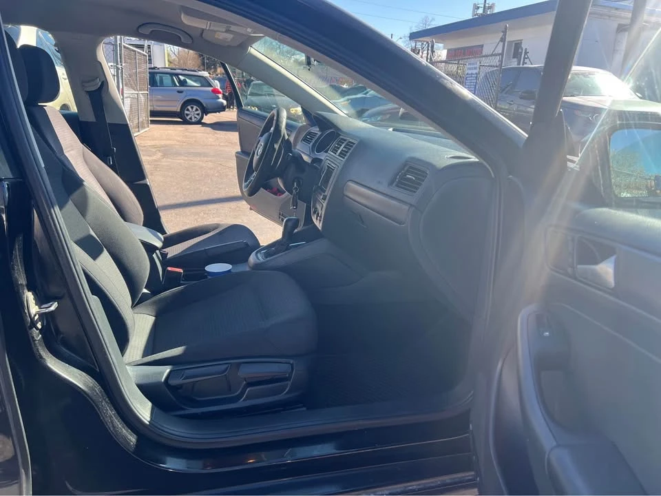 2016 Volkswagen A6 Jetta - Image 10 of 20