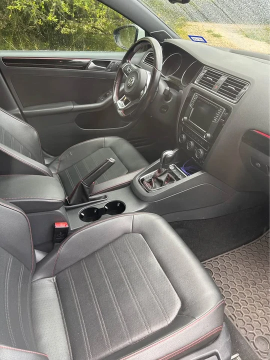 2016 Volkswagen A6 Jetta - Image 3 of 14