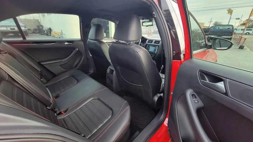2016 Volkswagen A6 Jetta - Image 8 of 11