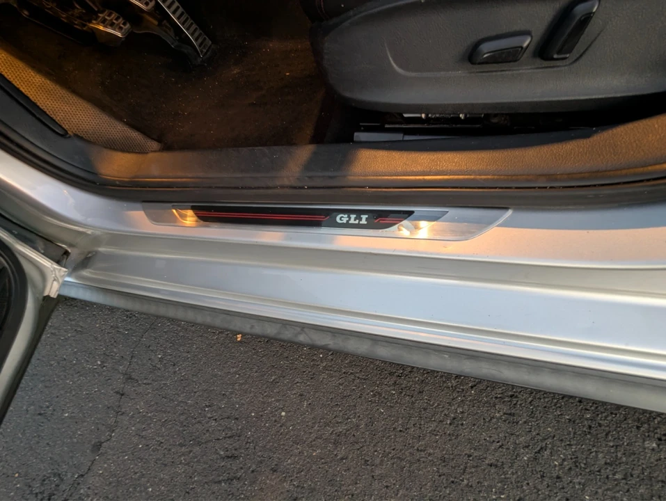 2016 Volkswagen A6 Jetta - Image 17 of 20