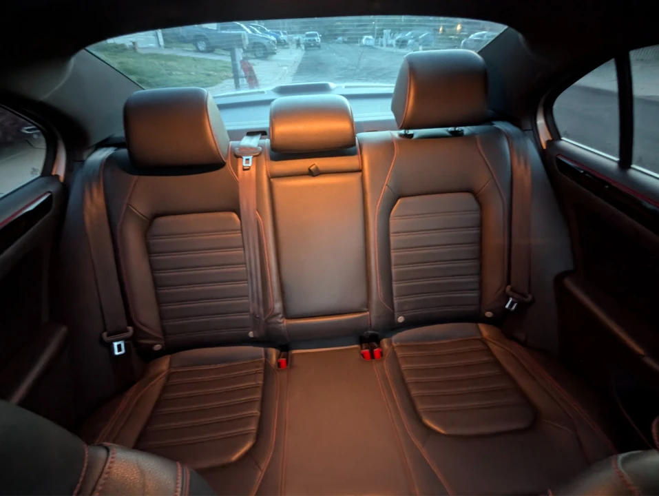 2016 Volkswagen A6 Jetta - Image 4 of 20