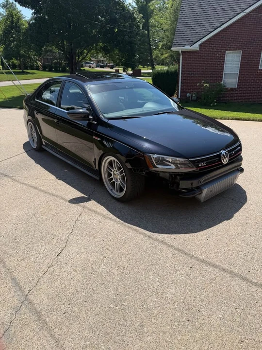 2016 Volkswagen A6 Jetta - Image 3 of 12