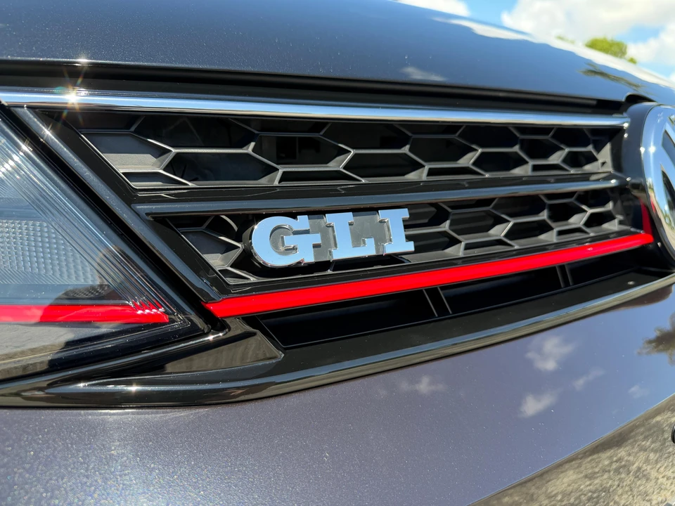 2016 Volkswagen A6 Jetta - Image 12 of 31