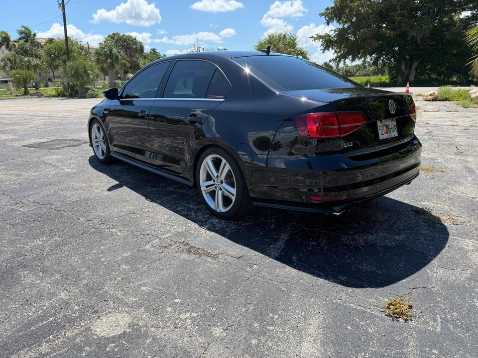 2016 Volkswagen A6 Jetta - Image 8 of 31