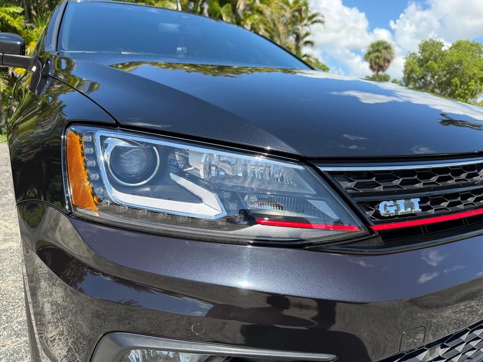 2016 Volkswagen A6 Jetta - Image 11 of 31