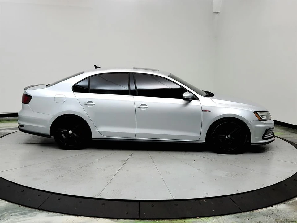 2016 Volkswagen A6 Jetta - Image 4 of 12
