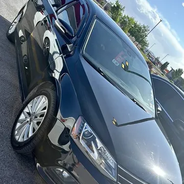 2016 Volkswagen Jetta Premium