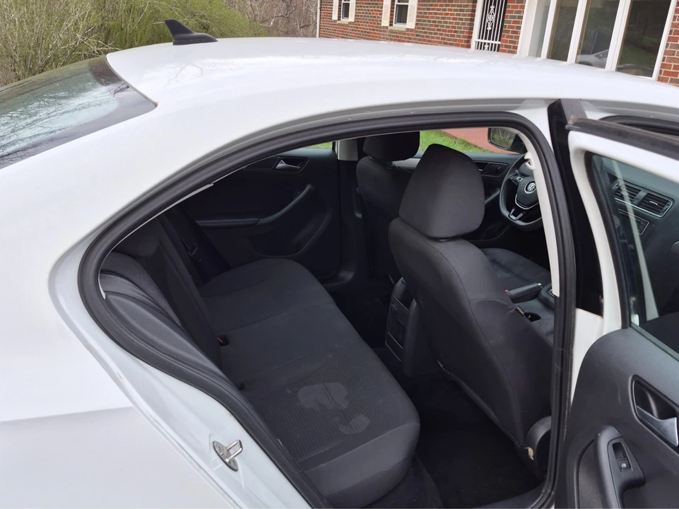 2016 Volkswagen A6 Jetta - Image 7 of 12