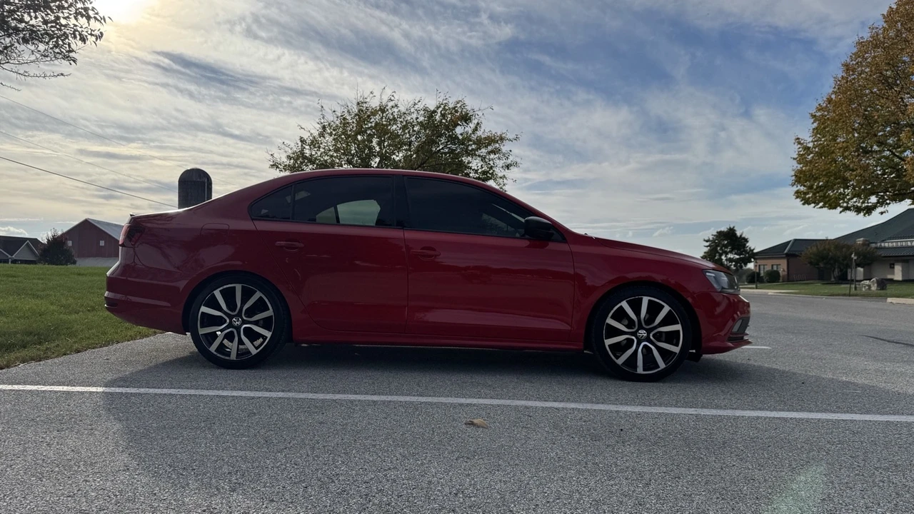 2016 Volkswagen A6 Jetta - Image 4 of 21