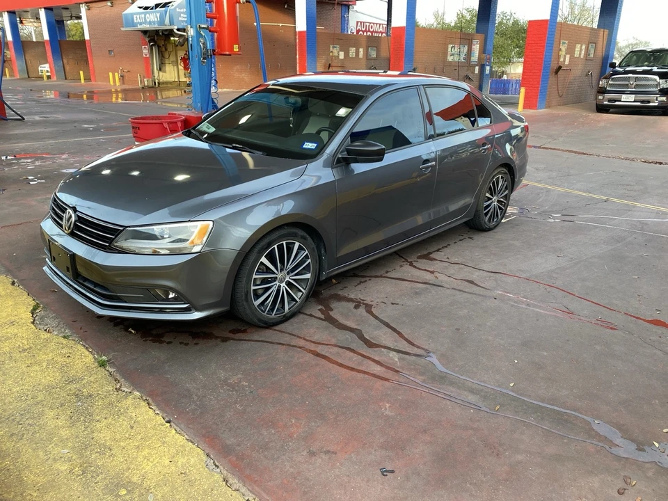 2016 Volkswagen A6 Jetta - Image 6 of 17