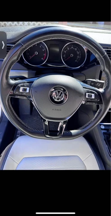 2016 Volkswagen A6 Jetta - Image 4 of 8