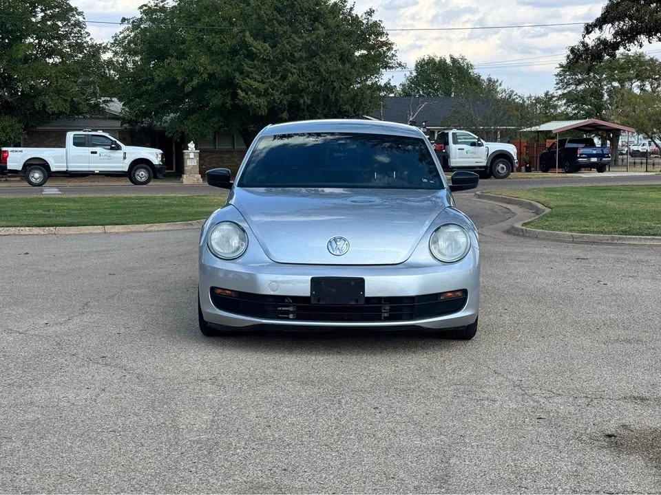 2016 Volkswagen A5 Beetle - Image 6 of 11