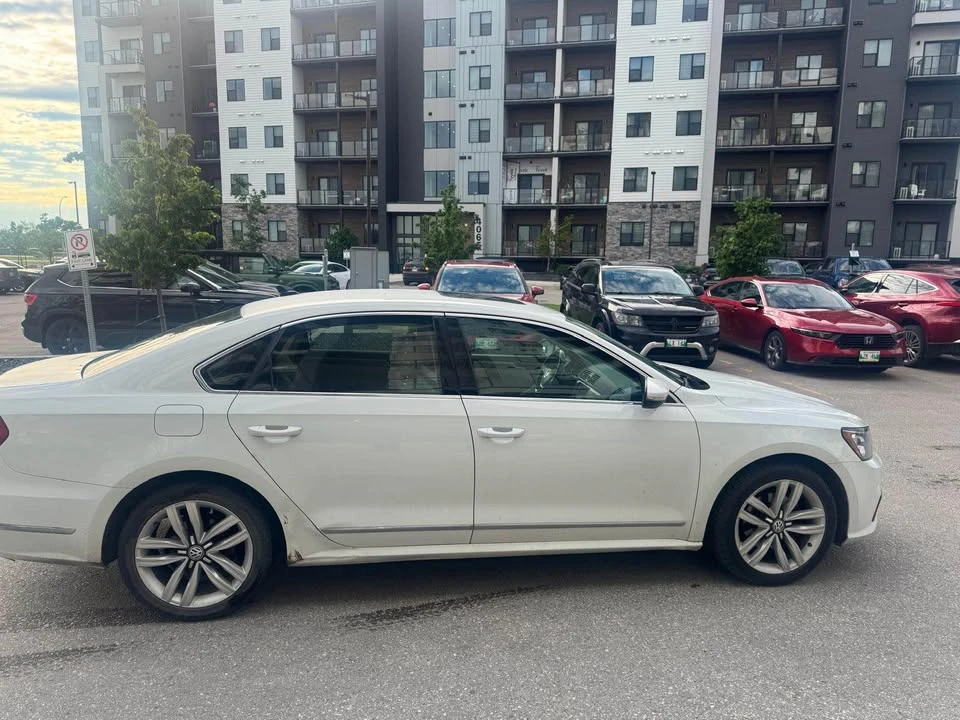 2016 Volkswagen Passat - Image 3 of 11