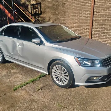 2016 Volkswagen Passat 1.8T Limited Edition