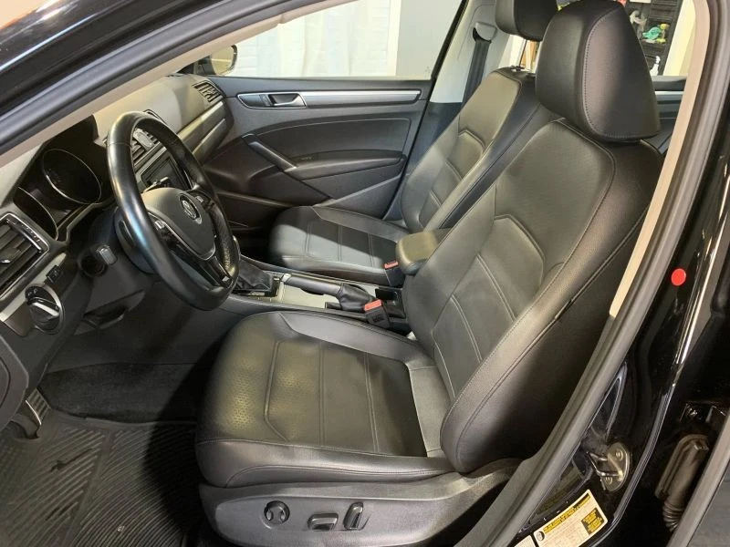 2016 Volkswagen Passat - Image 10 of 12