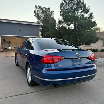 2016 Volkswagen Passat 1.8T S