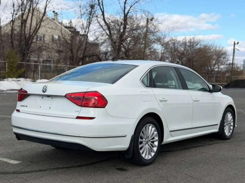 2016 Volkswagen Passat - Image 6 of 12