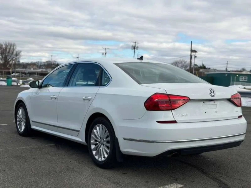 2016 Volkswagen Passat - Image 4 of 12