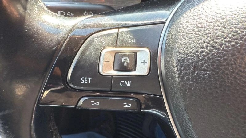 2016 Volkswagen Passat - Image 12 of 12