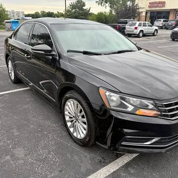 2016 Volkswagen Passat 1.8T SE