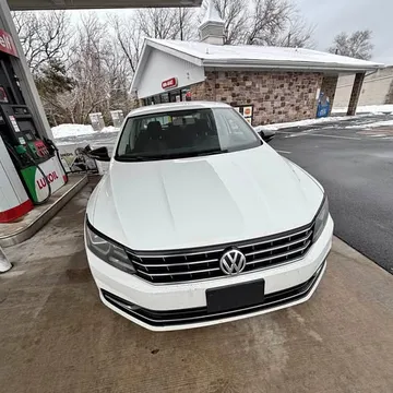 2016 Volkswagen Passat 1.8T SE