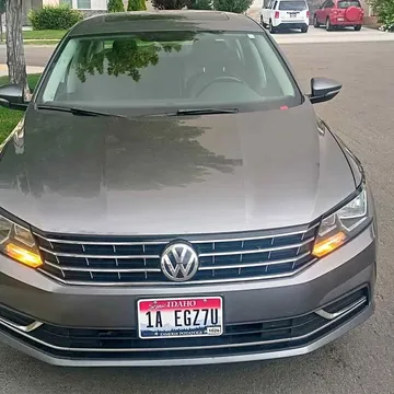 2016 Volkswagen Passat 1.8T SE