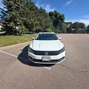 2016 Volkswagen Passat 1.8T SEL