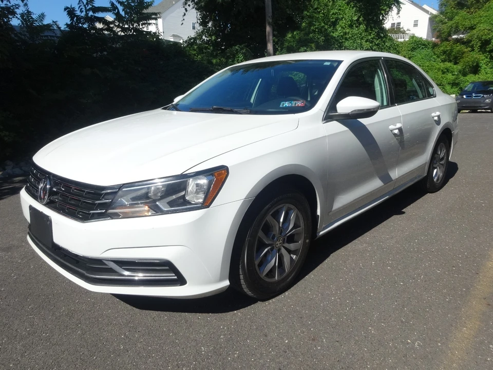 2016 Volkswagen Passat - Image 3 of 20