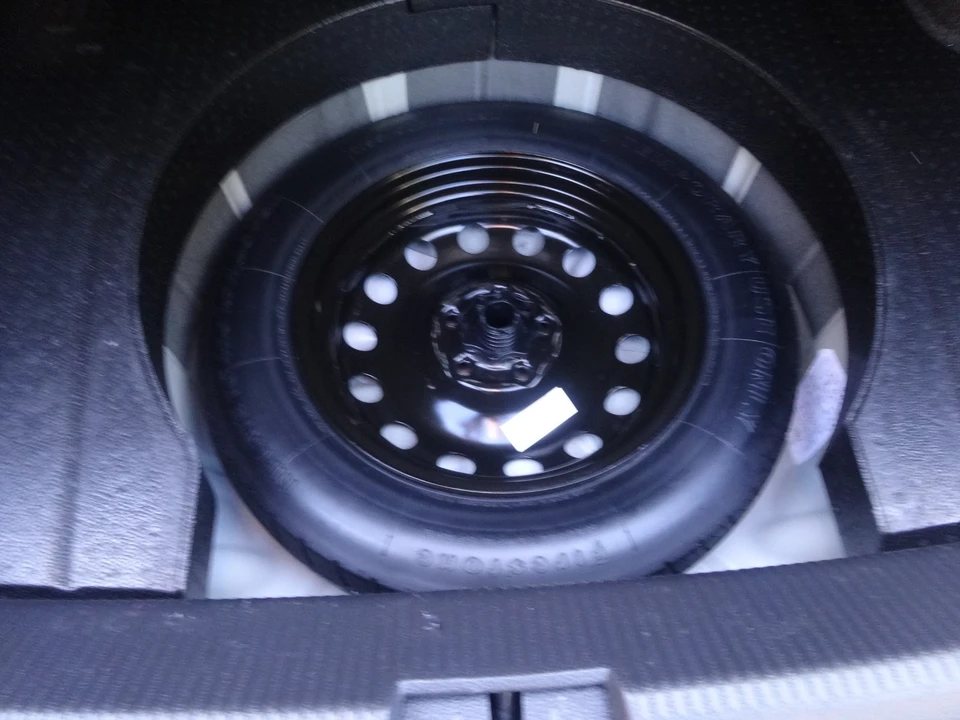 2016 Volkswagen Passat - Image 10 of 20
