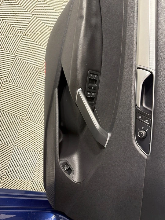 2016 Volkswagen Passat - Image 10 of 21