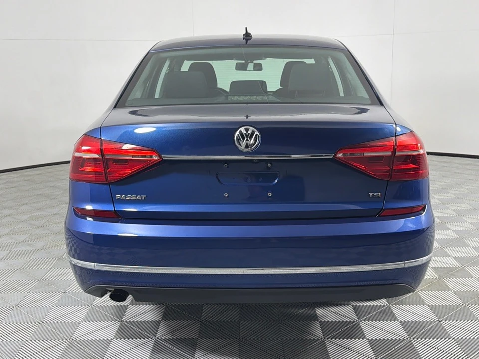 2016 Volkswagen Passat - Image 6 of 21