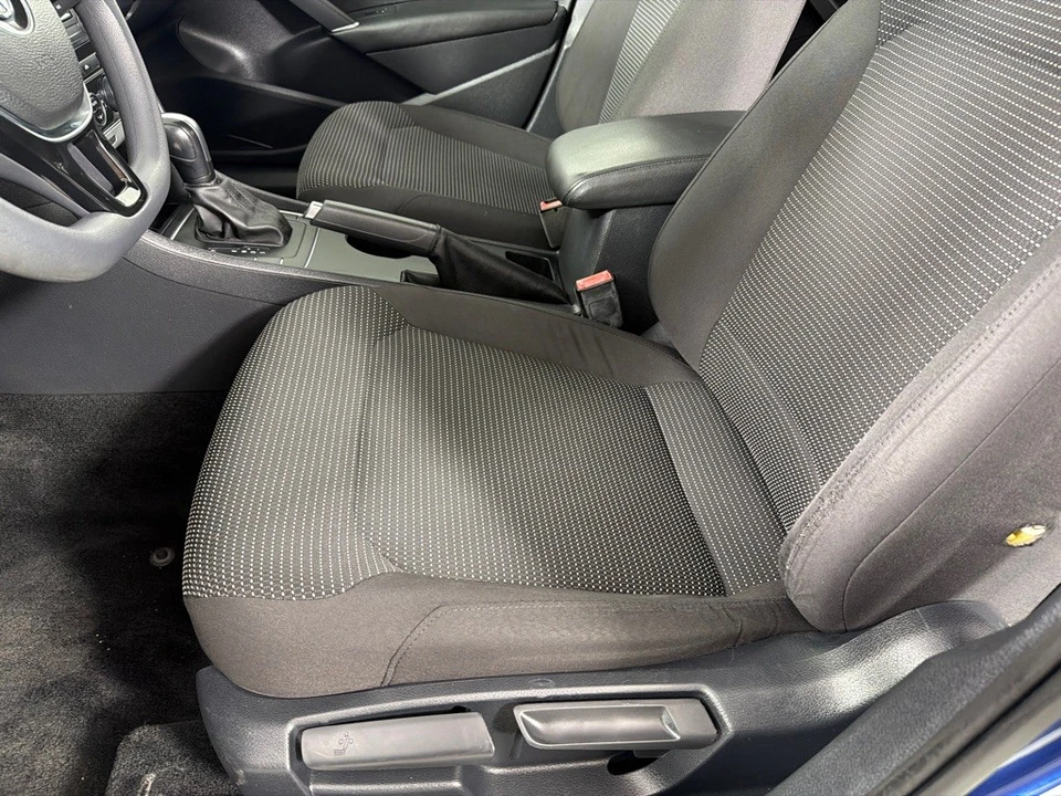 2016 Volkswagen Passat - Image 11 of 21