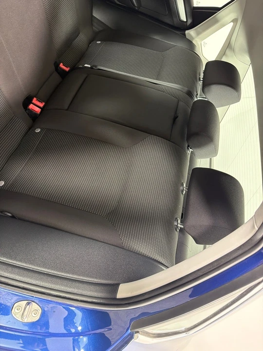 2016 Volkswagen Passat - Image 18 of 21
