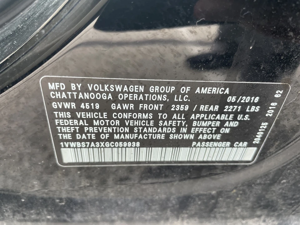 2016 Volkswagen Passat - Image 2 of 21