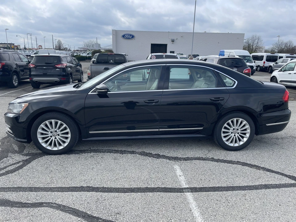 2016 Volkswagen Passat - Image 5 of 21