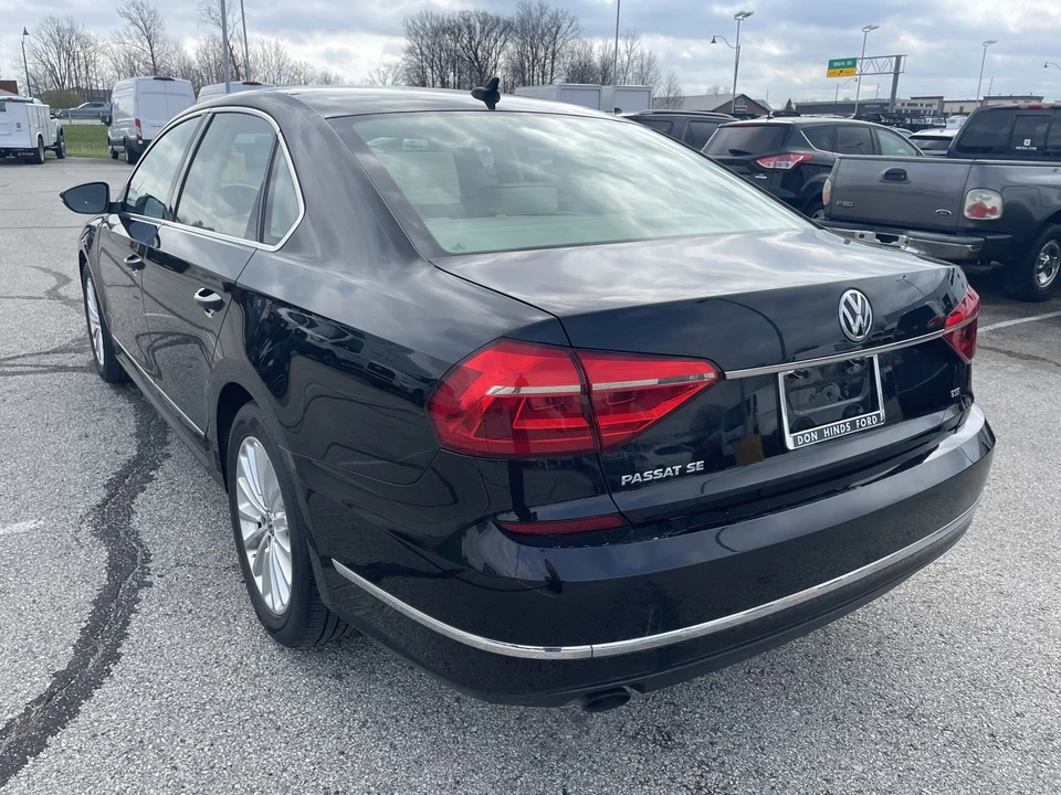 2016 Volkswagen Passat - Image 6 of 21