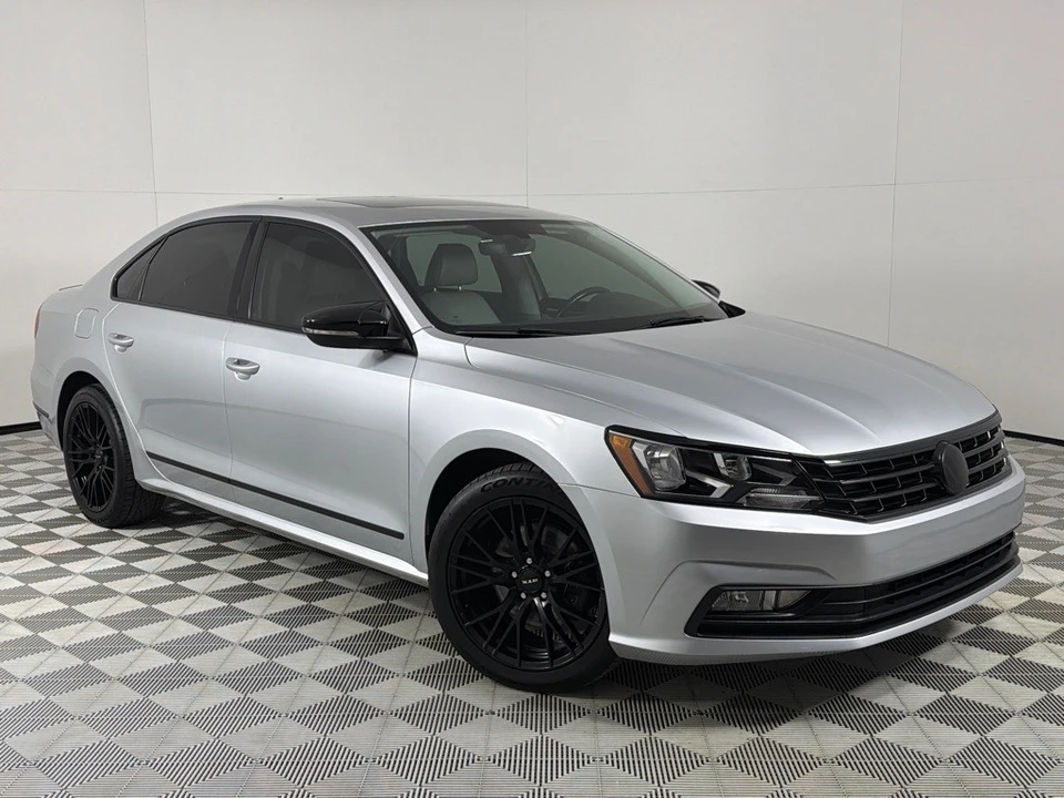 2016 Volkswagen Passat - Image 2 of 12