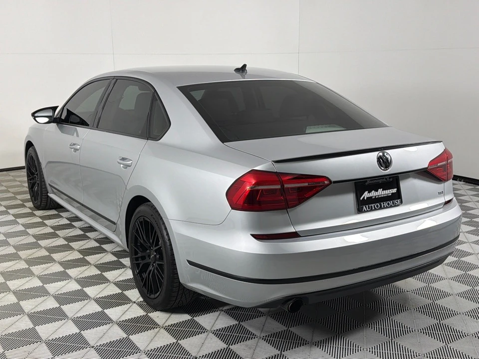 2016 Volkswagen Passat - Image 7 of 12
