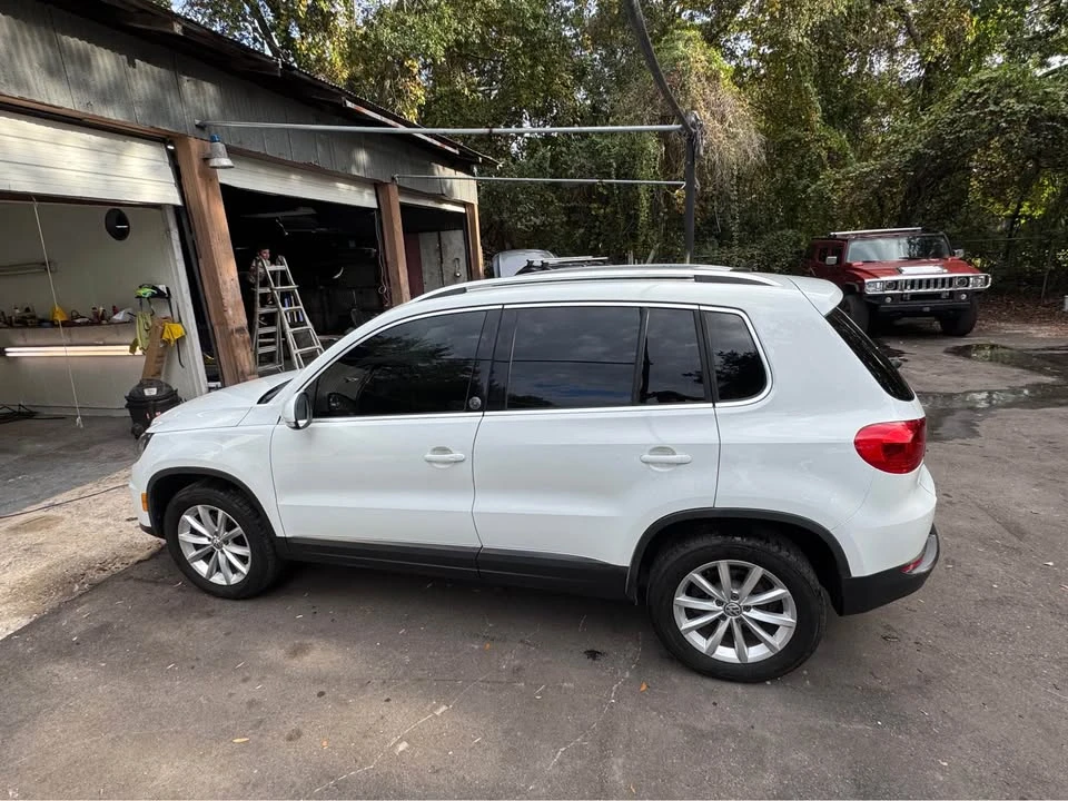 2016 Volkswagen Tiguan - Image 9 of 13