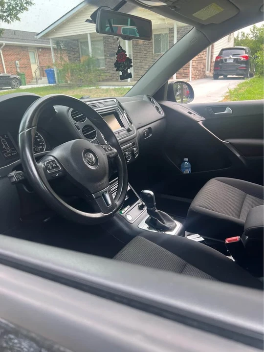 2016 Volkswagen Tiguan - Image 7 of 9