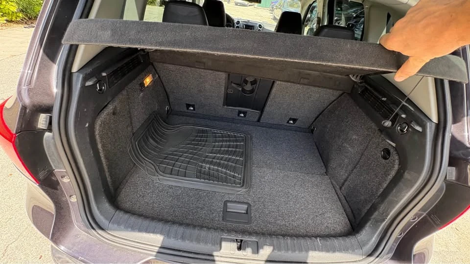 2016 Volkswagen Tiguan - Image 12 of 12