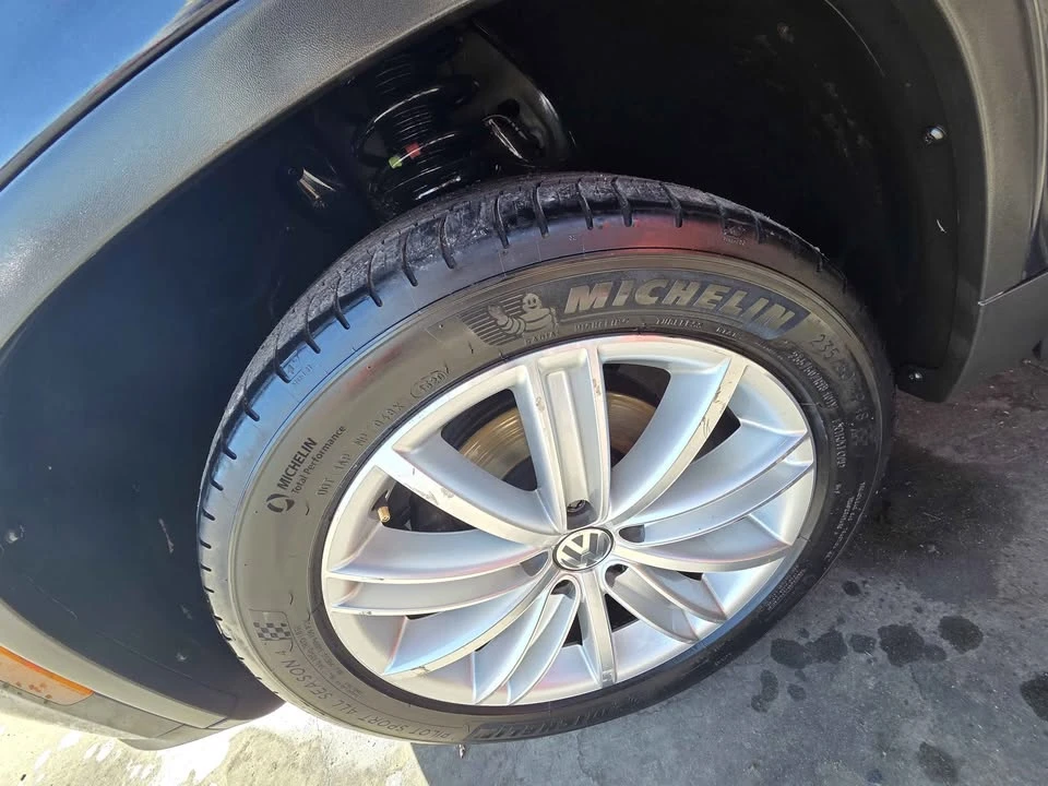 2016 Volkswagen Tiguan - Image 20 of 21