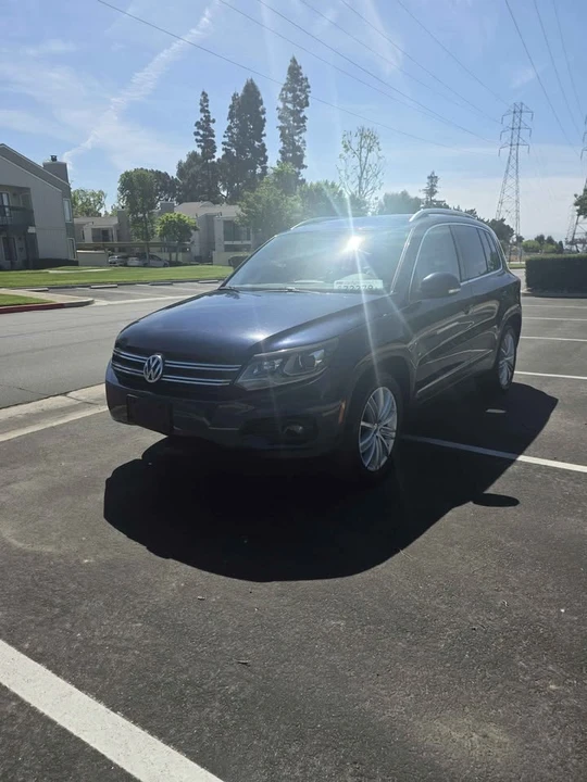 2016 Volkswagen Tiguan - Image 2 of 21