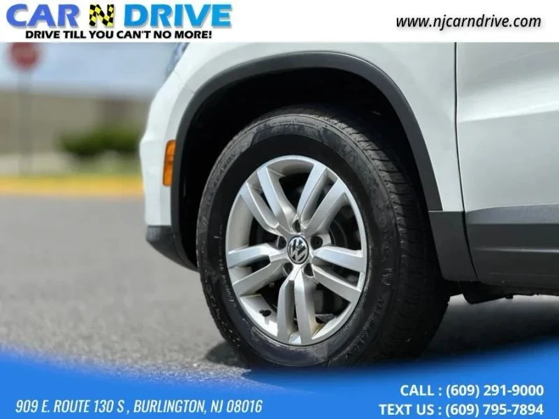 2016 Volkswagen Tiguan - Image 9 of 12