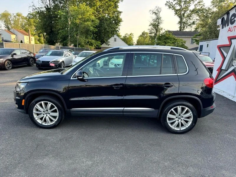 2016 Volkswagen Tiguan - Image 8 of 12
