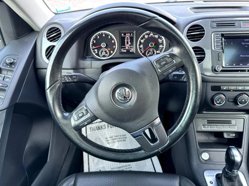2016 Volkswagen Tiguan - Image 11 of 12