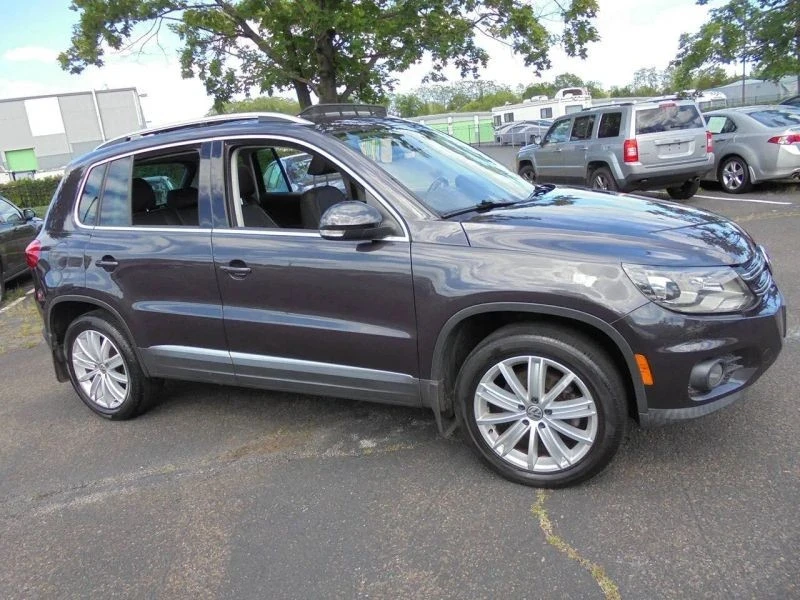 2016 Volkswagen Tiguan - Image 11 of 12
