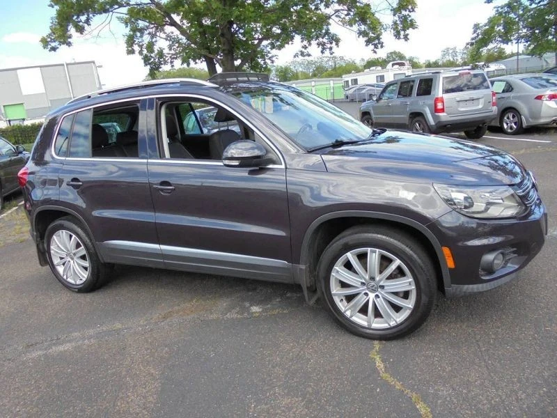2016 Volkswagen Tiguan - Image 11 of 12